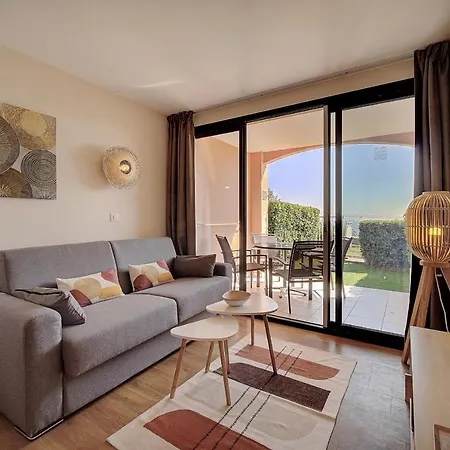 Immogroom - Sea View- Pool- Parking- Garden Appartement