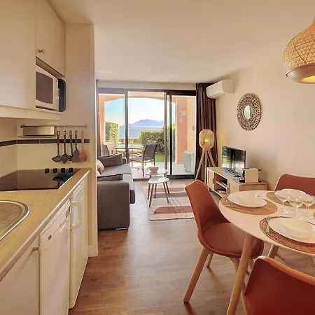 Appartement Immogroom - Sea View- Pool- Parking- Garden