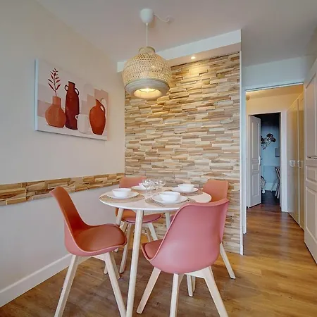 Appartement Immogroom - Sea View- Pool- Parking- Garden