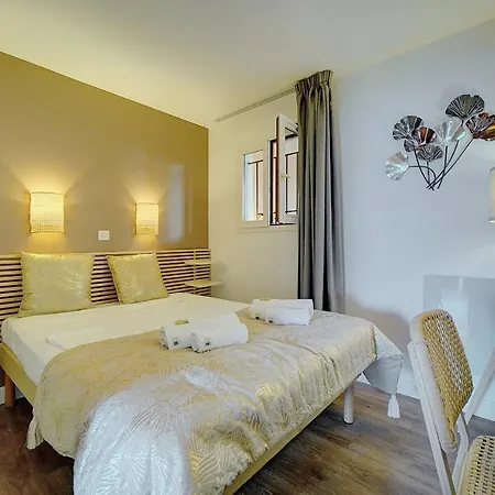 Appartement Immogroom - Sea View- Pool- Parking- Garden *