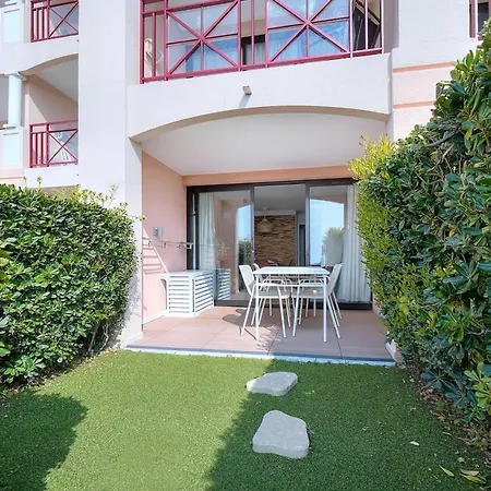 Immogroom - Sea View- Pool- Parking- Garden Appartement *